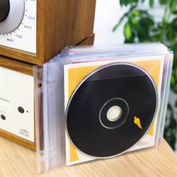 CD lomme med ringbindshuller til CD opbevaring
